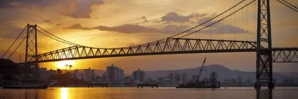 Ponte Hercílio Luz em Florianópolis